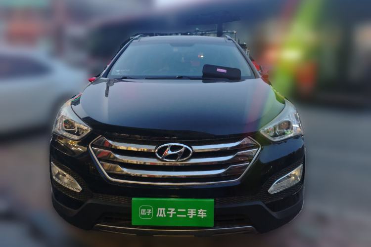 Used Hyundai Santa Fe 2015 2.4L Automatic Two-Wheel Drive Smart Version 5 Seats Front