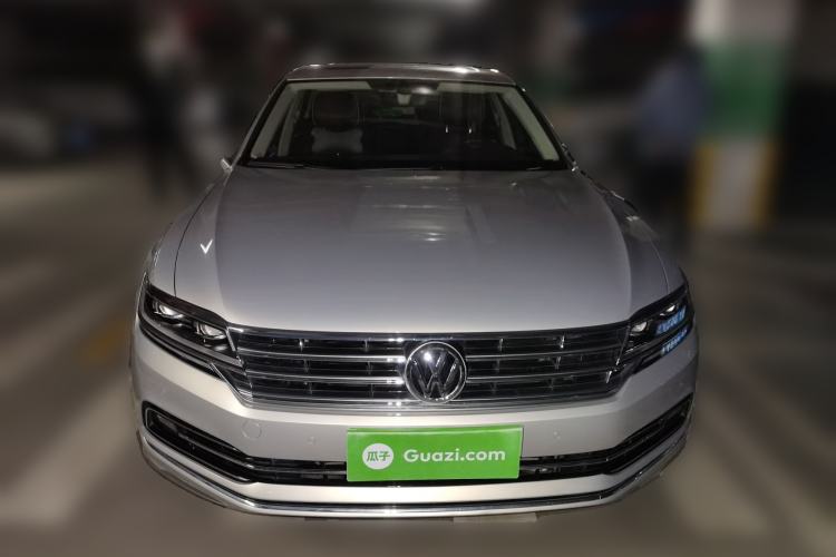 Used Volkswagen Phideon 2018 380TSI Two-Wheel-Drive Flagship Edition
