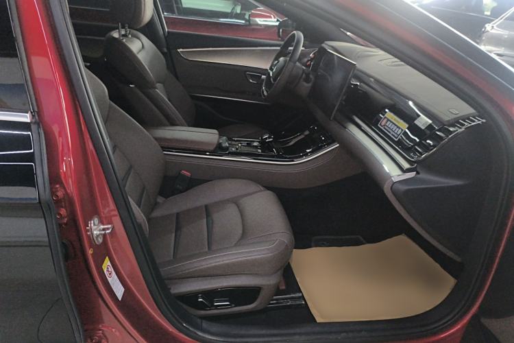 Used BYD Han 2022 DM-i 121KM Prestige Model Right Front Seat