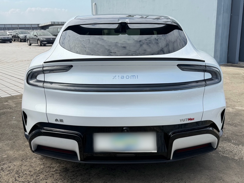 Xiaomi Auto YU7 2025 Ultra-Long Range High-Performance All-Wheel-Drive Max Edition — снимка 17