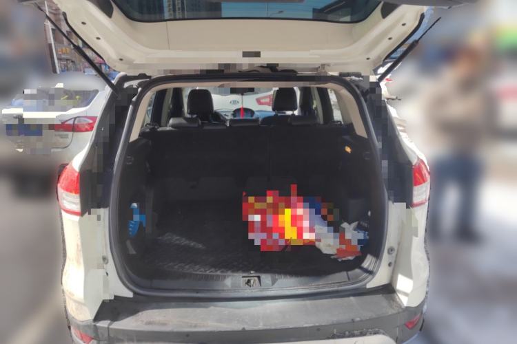 Used Ford Kuga 2013 1.6L GTDi Two-Wheel-Drive Trend Model