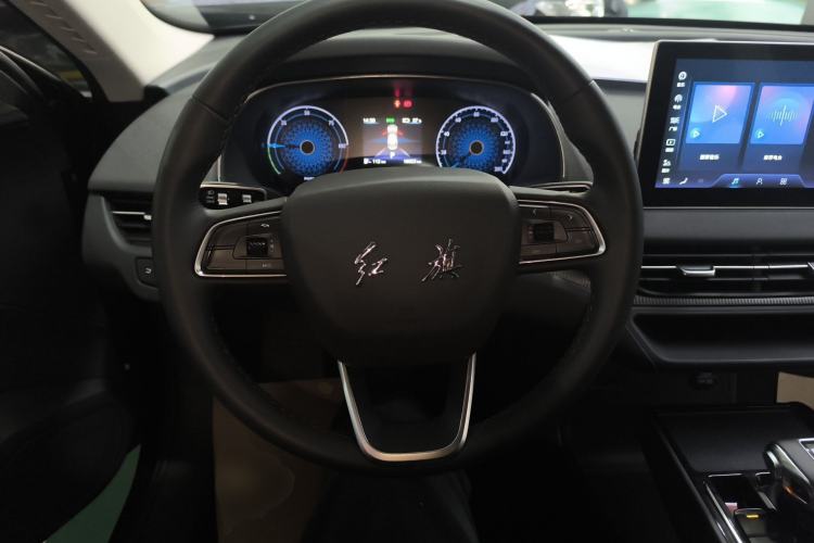 Used Hongqi E-QM5 2022 431 km Charge & Enjoy Edition