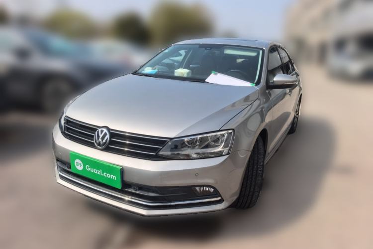 Used Volkswagen Sagitar 2015 230TSI Manual Luxury Edition