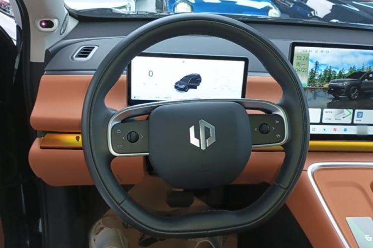 Used Leapmotor C16 2026 Extended-Range 280 LiDAR Zhizun Edition 6 Seats