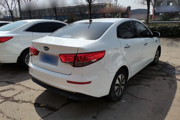 Used Kia K2 2015 Sedan 1.4L Automatic GLS
