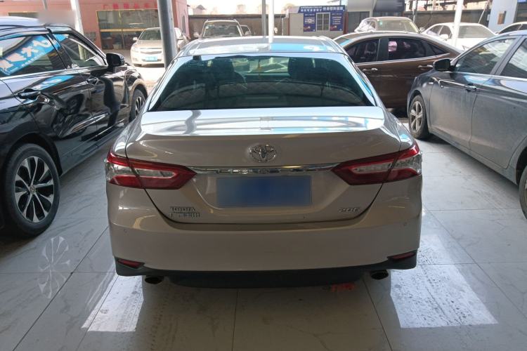 Used Toyota Camry 2018 2.0G Luxury Edition