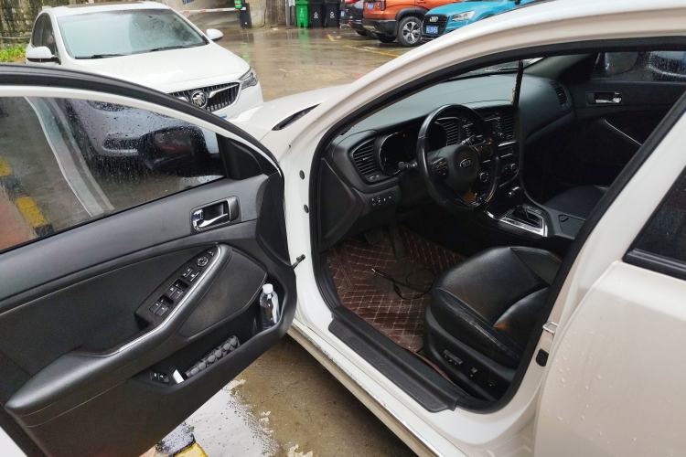 Used Kia K5 2014 2.0L Automatic LUXURY
