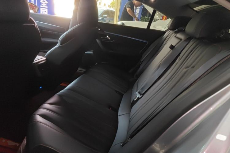 Used Peugeot 508L New Energy 2021 1.6T Plug-in Hybrid Tech Edition Left Rear Seat