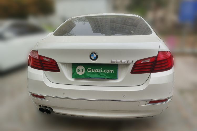 Used BMW 5 Series 2014 525Li Luxury Design Package
