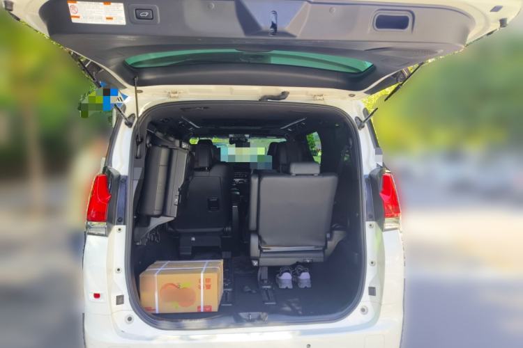 Used Lexus LM 2020 300h Seven-Seat Elegant Edition
