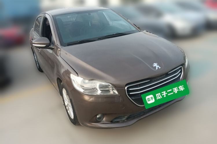 Used Peugeot 301 2016 1.6L Manual Comfort Edition Front Right 45 Deg