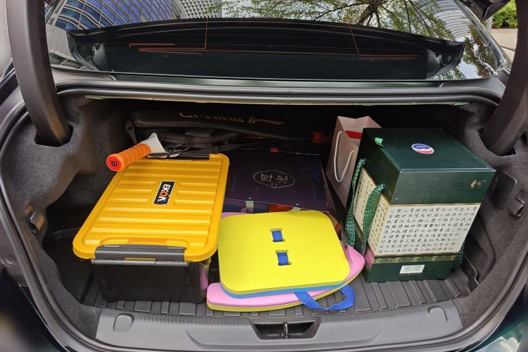 Used Jaguar XEL 2025 2.0T 250 PS R-DYNAMIC 90th Anniversary Edition Trunk