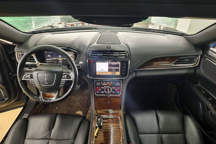 Used Lincoln Continental 2017 2.0T Two-Wheel Drive Deluxe Edition