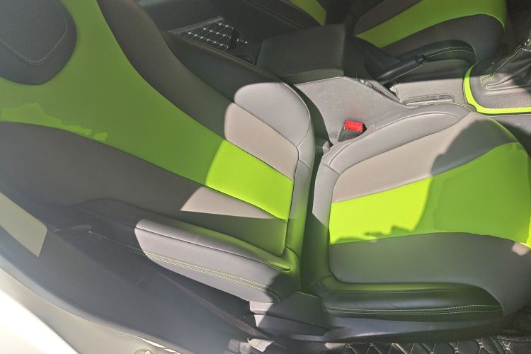 Used Roewe Clever 2021 302 km New Four-Seater Super-Efficient Version