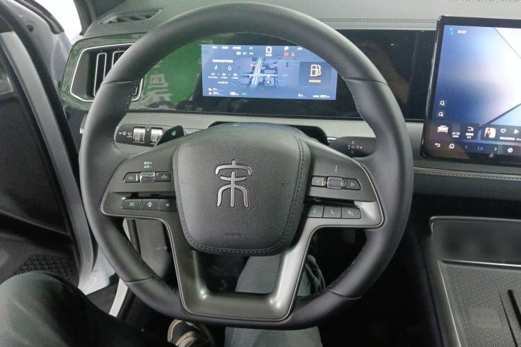 Used BYD Song Pro New Energy 2026 Model DM-i 133KM Superior Version Steering Wheel