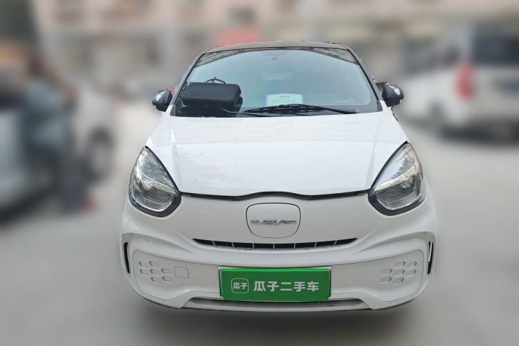 Used Roewe Clever 2021 302 km New Four-Seater Super-Efficient Version
