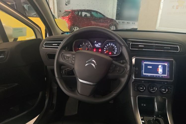 Used Citroen C4 Sega 2016 1.6L Automatic Luxury Model Steering Wheel