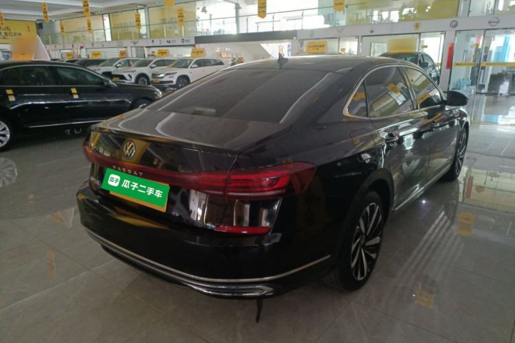 Used Volkswagen Passat 2022 330TSI Starry Luxury Edition