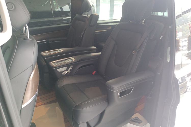 Used Mercedes-Benz V-Class 2020 V 260 L Long-wheelbase Luxury Edition