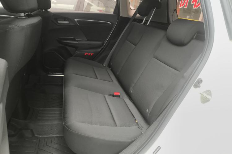 Used Honda Fit 2016 1.5L SES CVT Fashion Sunroof Edition