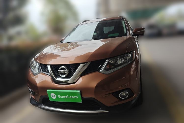 Used Nissan X-Trail 2015 2.0L CVT Comfort MAX Edition 2WD
