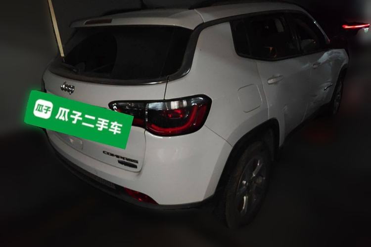 Used Jeep Compass 2017 200T Automatic Family Edition
