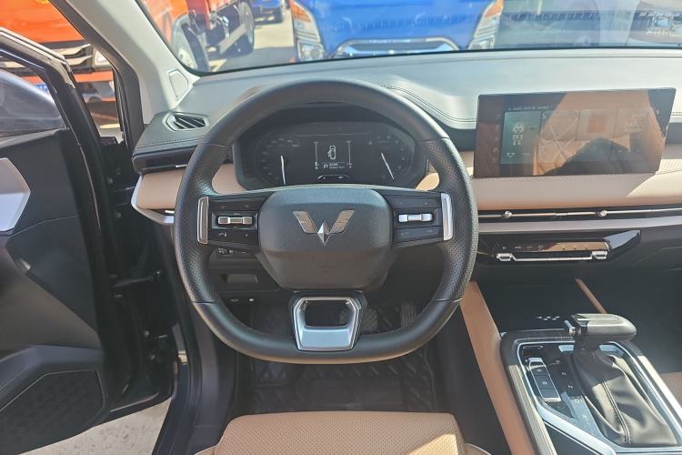 Used Wuling Jiachen 2022 1.5T CVT Deluxe Flagship Edition