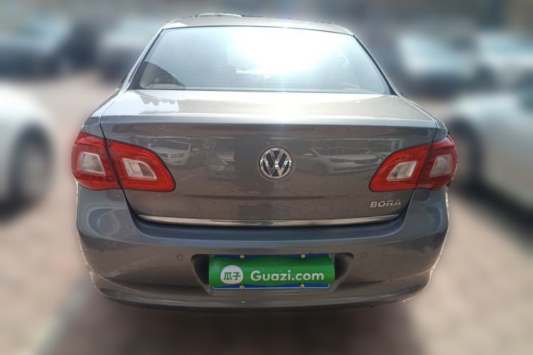 Used Volkswagen Bora 2012 1.6L Manual Fashion Edition
