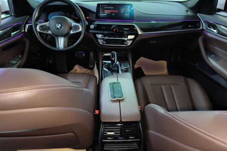 Used BMW 5 Series 2019 525Li M Sport Package Center Console