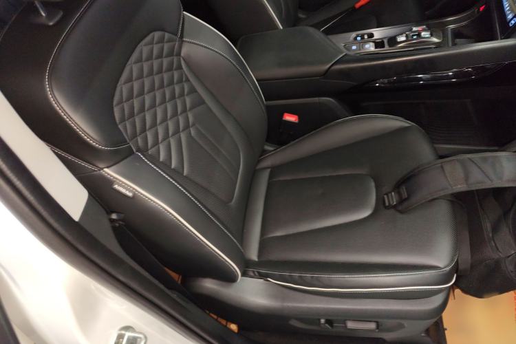 Used Hyundai Custo 2021 380TGDi Deluxe Edition DLX