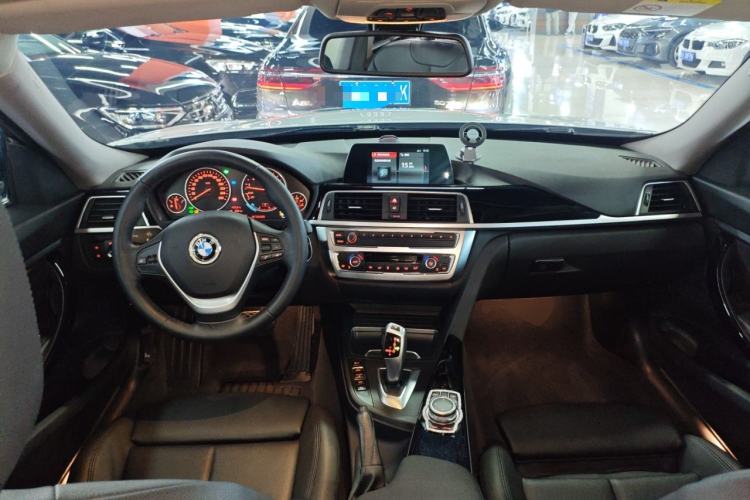 Used BMW 3 Series GT 2019 320i Sport Edition
