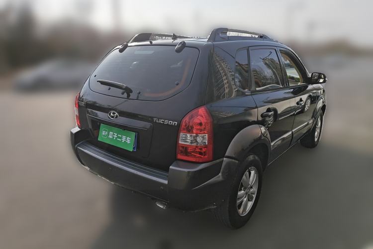 Used Hyundai Tucson 2009 2.0L Manual Two-Wheel Drive Fashion Edition

