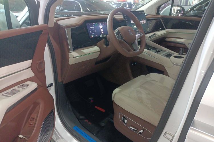 Used BYD Xia 2025 DM-i 1.5T 180km Excellence Model