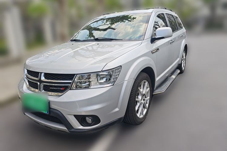 Used Dodge Journey 2013 2.4L Two-Wheel Drive Luxury Version