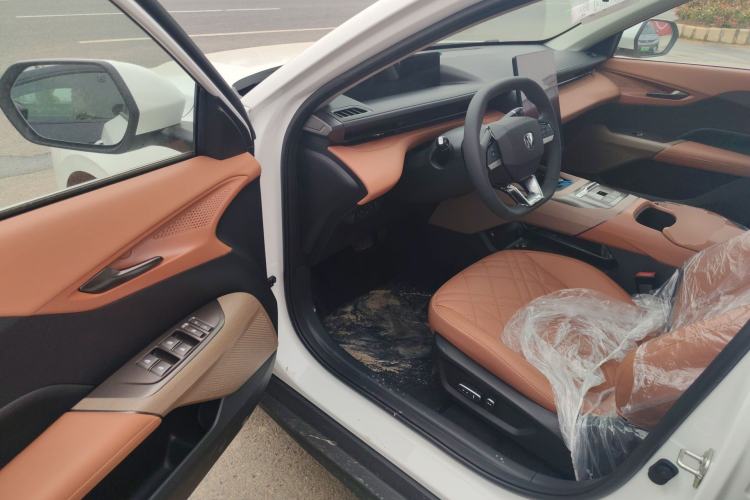 Used CHANGAN Eado PHEV 2025 Smart New Blue Whale 145KM Battleship Edition