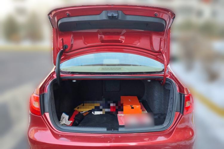 Used Volkswagen Sagitar 2012 1.4TSI Automatic Luxury Edition Trunk