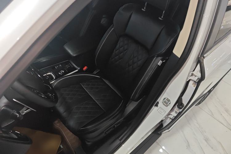 Used Mitsubishi Outlander 2020 2.4L 4x4 Zhi Xiang Edition 7-Seater Left Front Seat