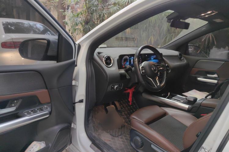 Used Mercedes-Benz B-Class 2020 B 180 Driver Seat