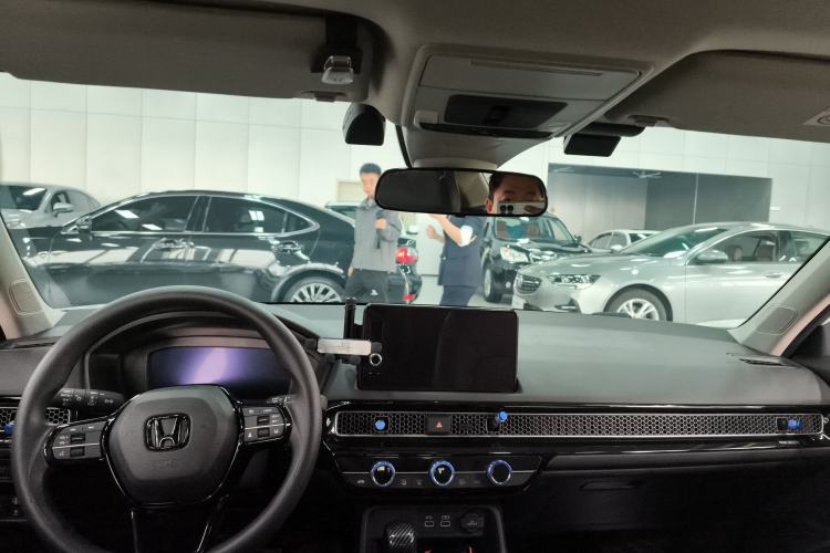 Used Honda Civic 2022 240TURBO CVT Dynamic Edition
