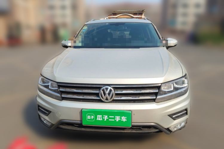 Used Volkswagen Tiguan L 2017 330TSI Automatic Two-Wheel Drive Comfort Edition Front