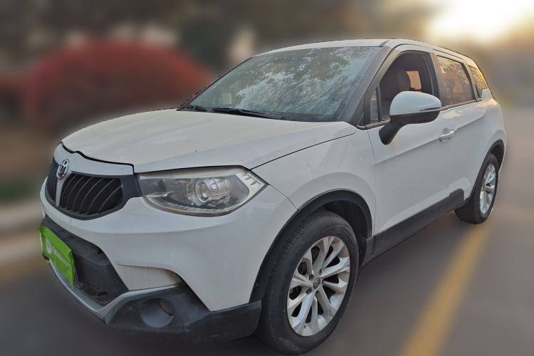 Used Brilliance V3 2015 1.5L Manual Base Version