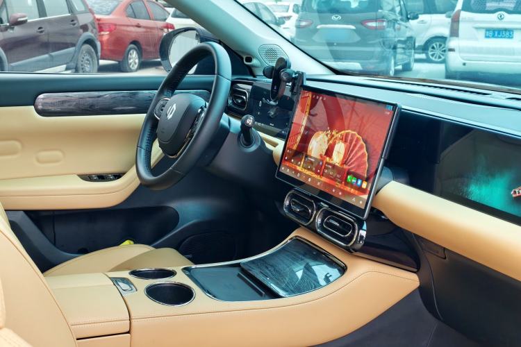 Used Leapmotor C11 2024 Range-Extended 300 Luxury Edition