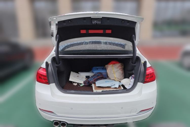 Used BMW 3 Series 2018 320Li Fashion Model Trunk