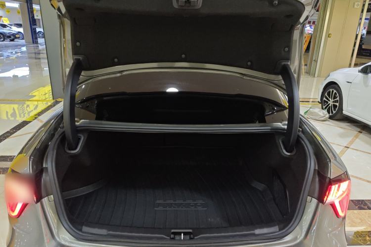 Used Lynk & Co 03 2022 2.0TD DCT JingPro
