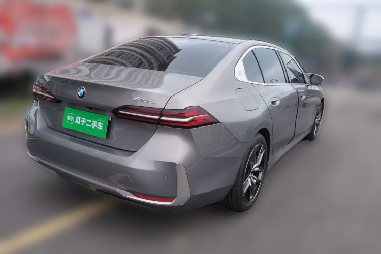 Used BMW 5 Series 2024 530Li Leading Luxury Package Rear Right 45 Deg