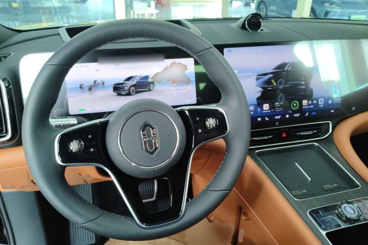 Used Hima AITO M9 2024 All-Electric Ultra Version 100 kWh 6-Seater Model Center Console