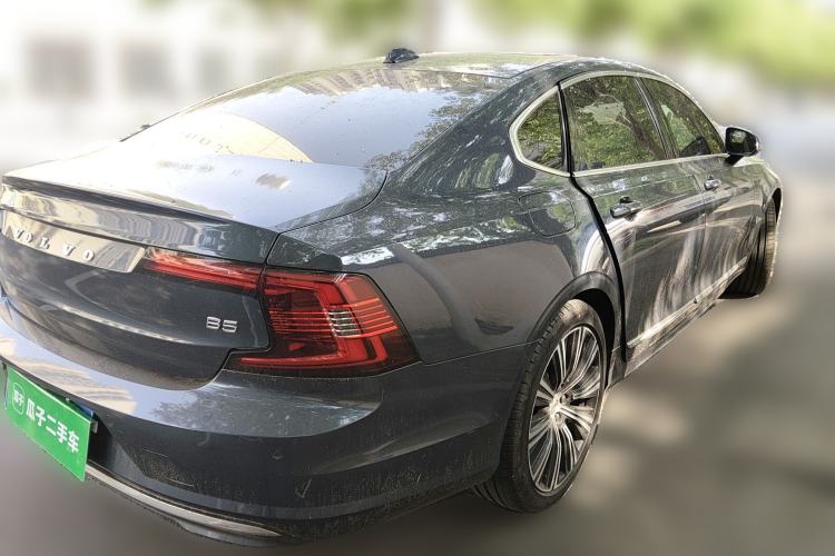 Used Volvo S90 2024 B5 Zhiyuan Luxury Edition
