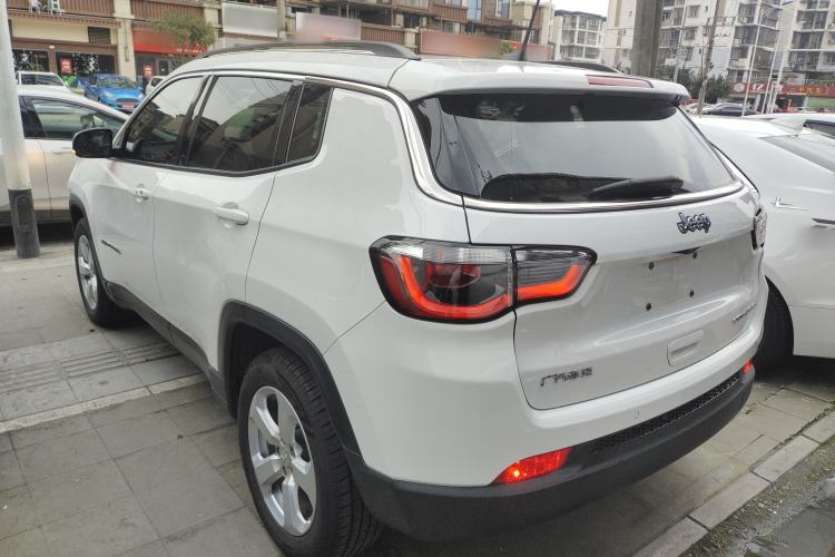 Used Jeep Compass 2019 220T Automatic Family Edition
