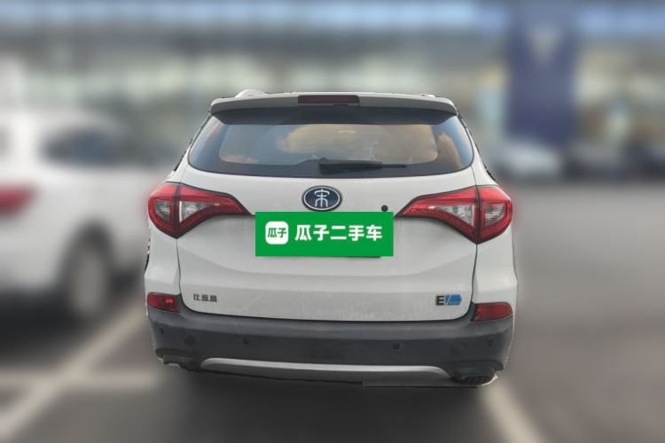 Used BYD Song New Energy 2017 Song EV300 Prestige Model Rear