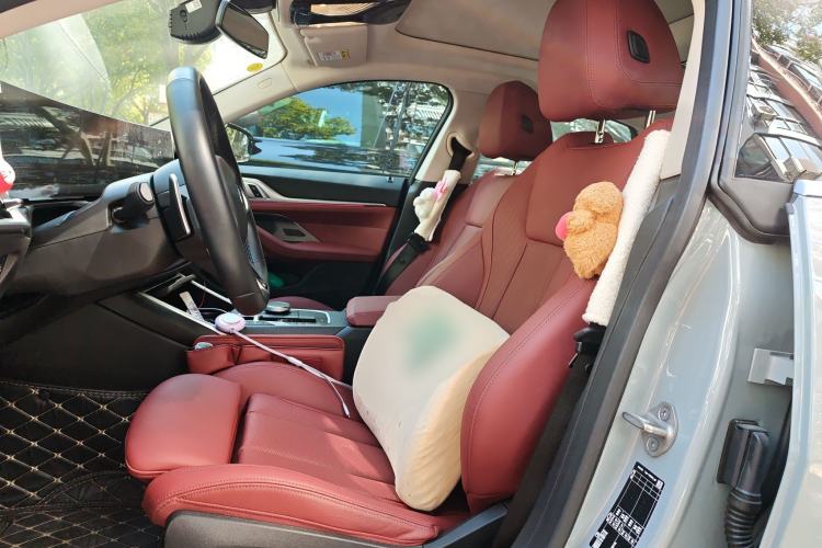 Used BMW 4 Series 2024 425i Gran Coupe M Sport Package Left Front Seat